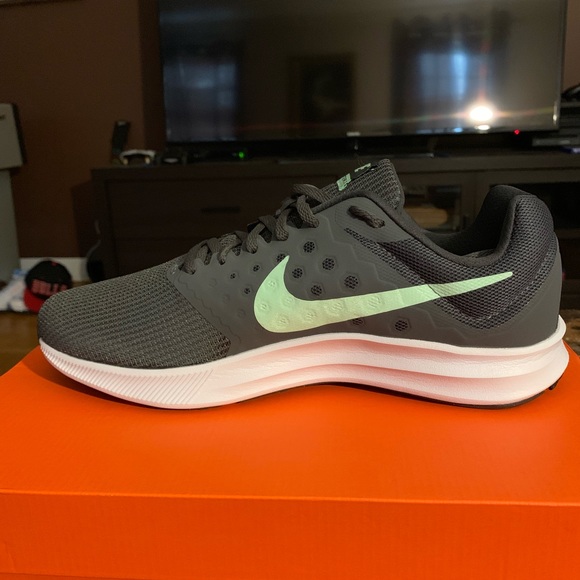 Nike Shoes - Nike Downshifter 7 Womens Running shoe Sneaker